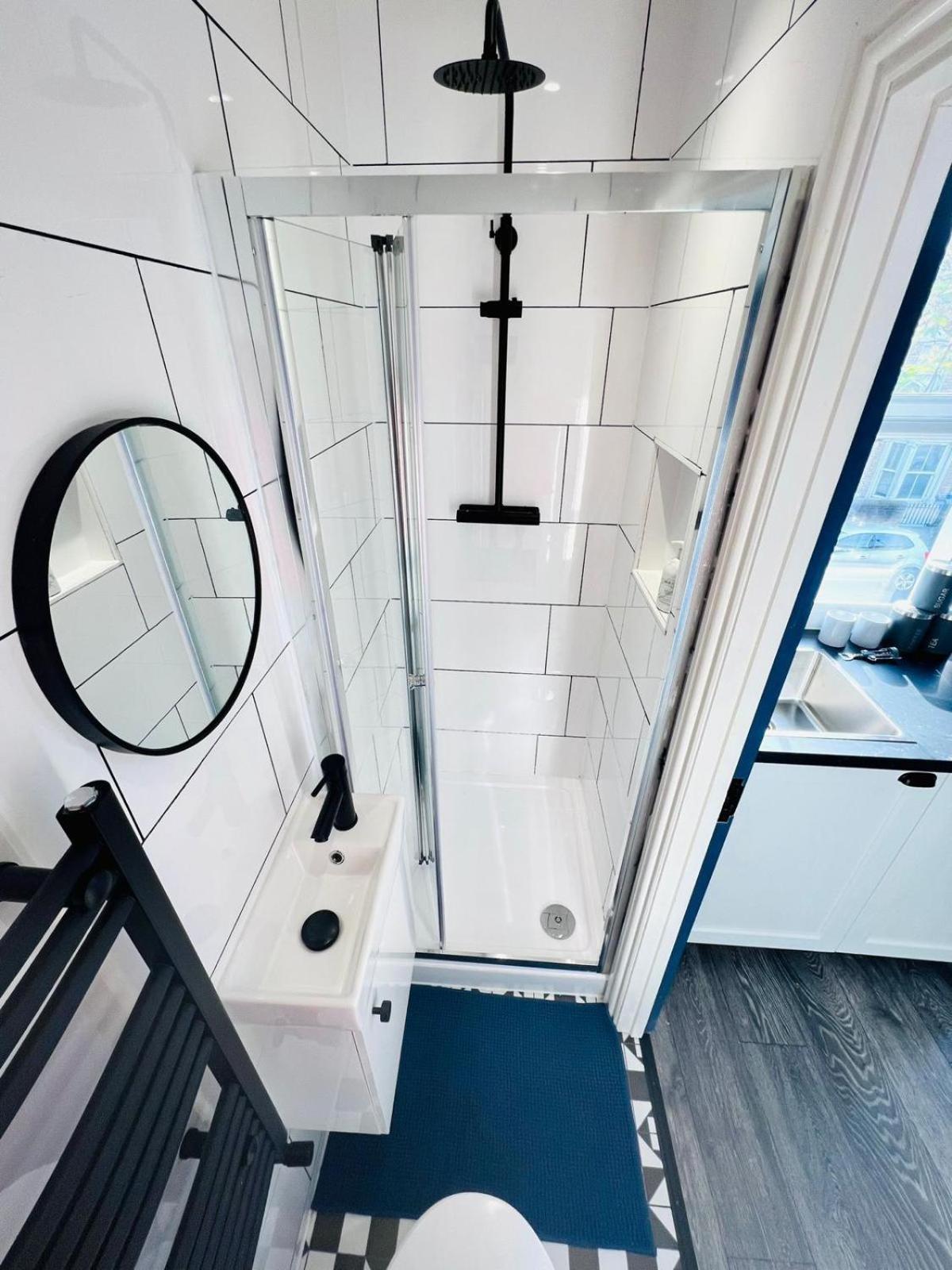 London 61 Central Studio, Ideal For Tourists High Recommend!!! 외부 사진
