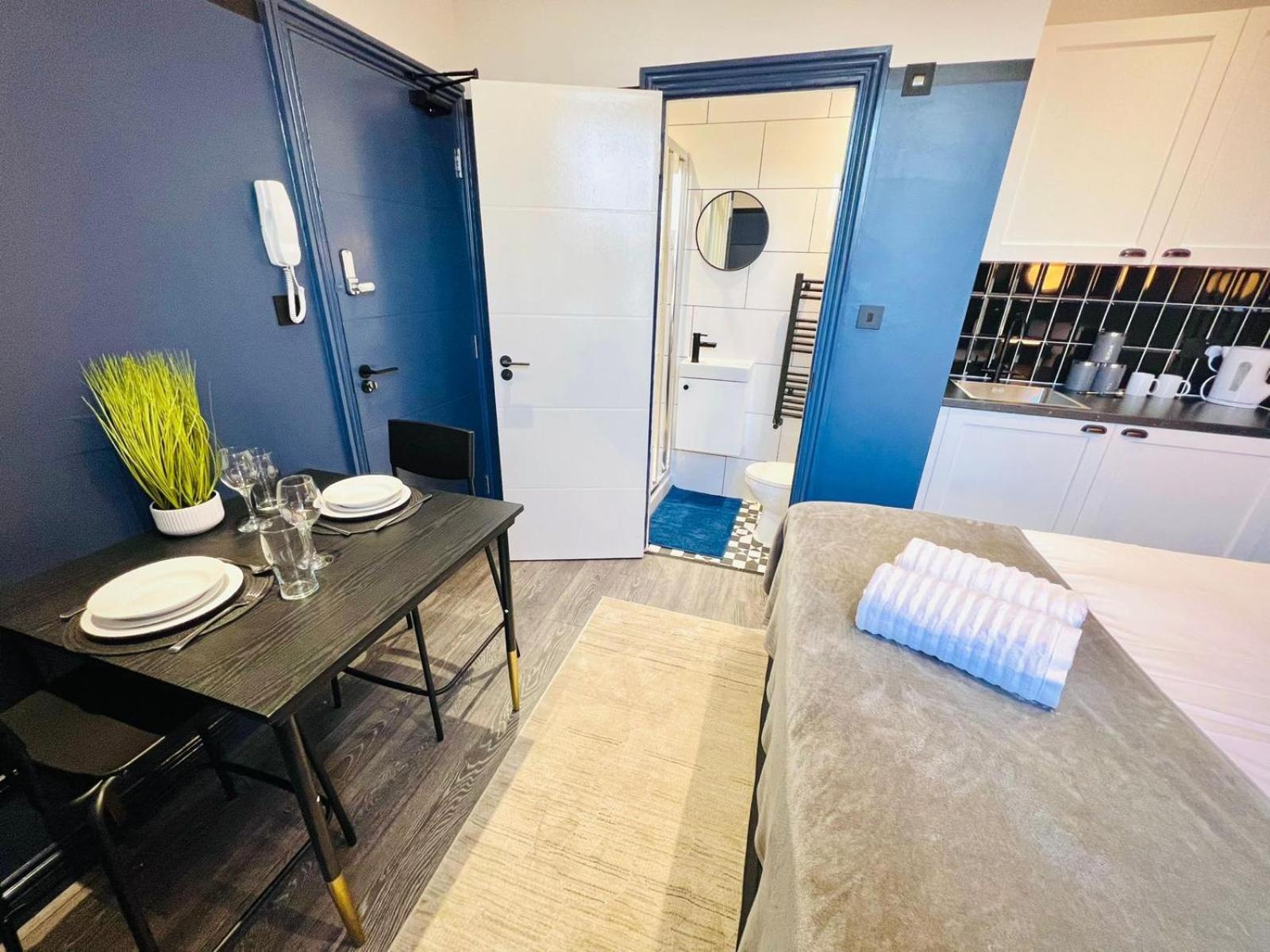 London 61 Central Studio, Ideal For Tourists High Recommend!!! 외부 사진